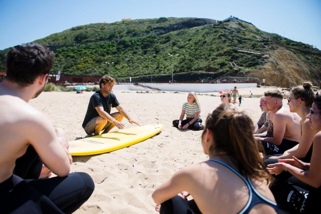 Chill In Ericeira Surf House Hostel Exterior photo